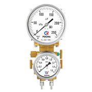 МАНОМЕТР дифференциальный, модификация 3, 150мм, Тип - ТМД-3-621Р, радиальное присоединение. 0-16kPa. Макс. статическое давление 1MPa. Резьба 2xG1/2. Класс точности 1,5. 3-вентильный блок